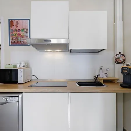 Chicco & Mirka Loft In Metro A
